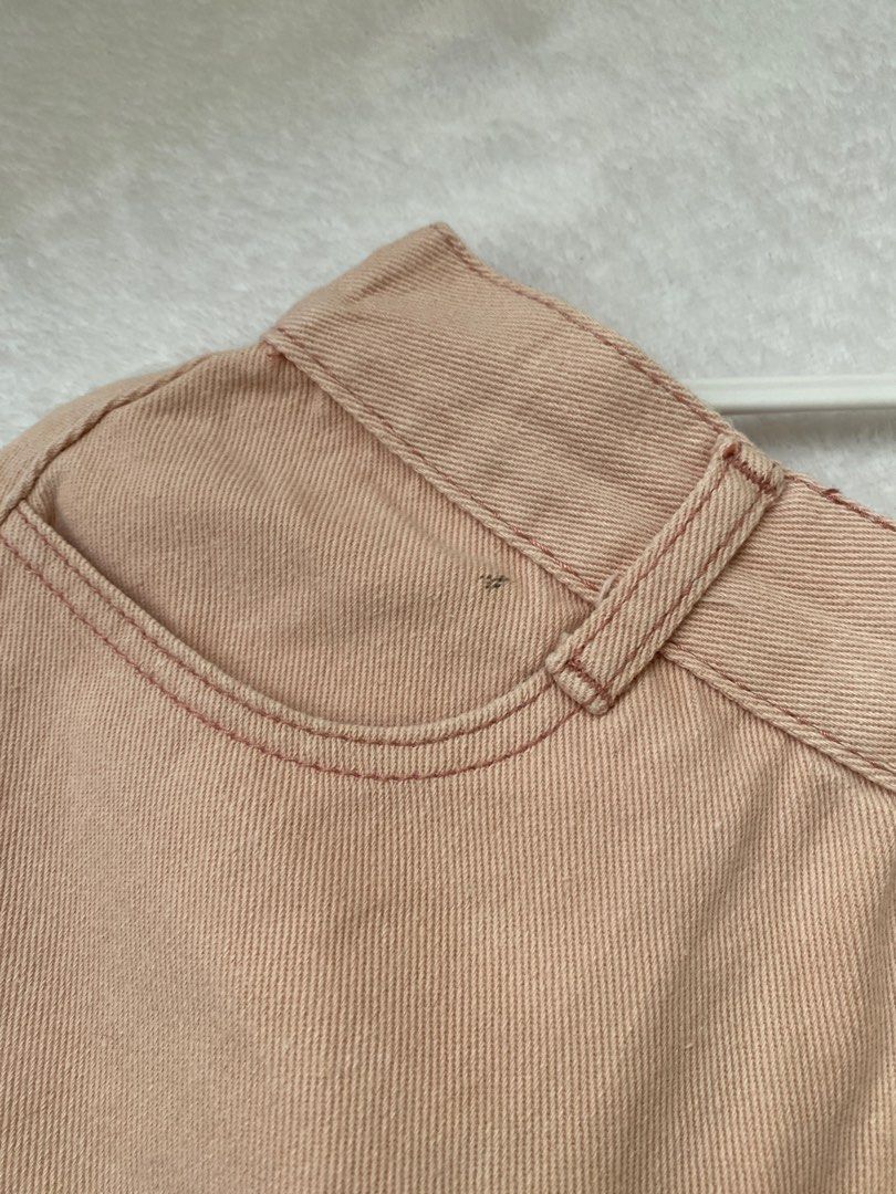 Pink maong skirt (Category: Skirts) located in Cavite. Submitted by _cc25 (Listing ID 1312989110, Image 3). Description: Rfs: decluttering .