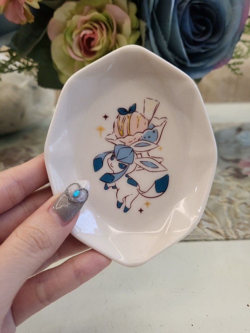 Pokemon Glaceon Ceramic Saucer Plate (Category: Dinnerware & Cutlery) located in San Fernando. Submitted by jpmarketplace2023 (Listing ID 1312877527, Image 1). Description: 💚 All items are authentic from Japan. 💛 MOP: GCash (❌️ GCash Protect) 🩵 MOD: LBC only (❌️ S. Checkout, COD, COP) 💙 Meet-up: Vista Mall, San Fernando, Pampanga 💜 All items are on-hand. 🧡 First to pay gets the item first. ❤️ Breakable items are packed with care and caution