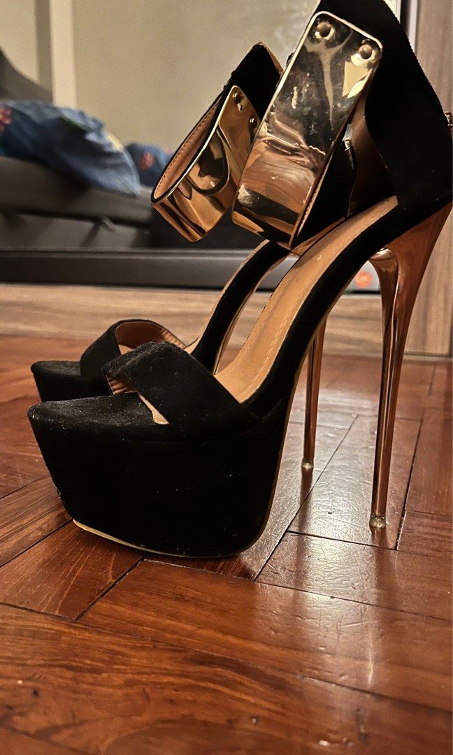 Very high platform heels 2025