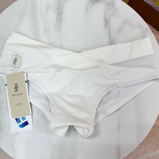 （分類：）位於 。 由 avaco 提交（商品編號 1312947859，圖片 1）。簡介： 。