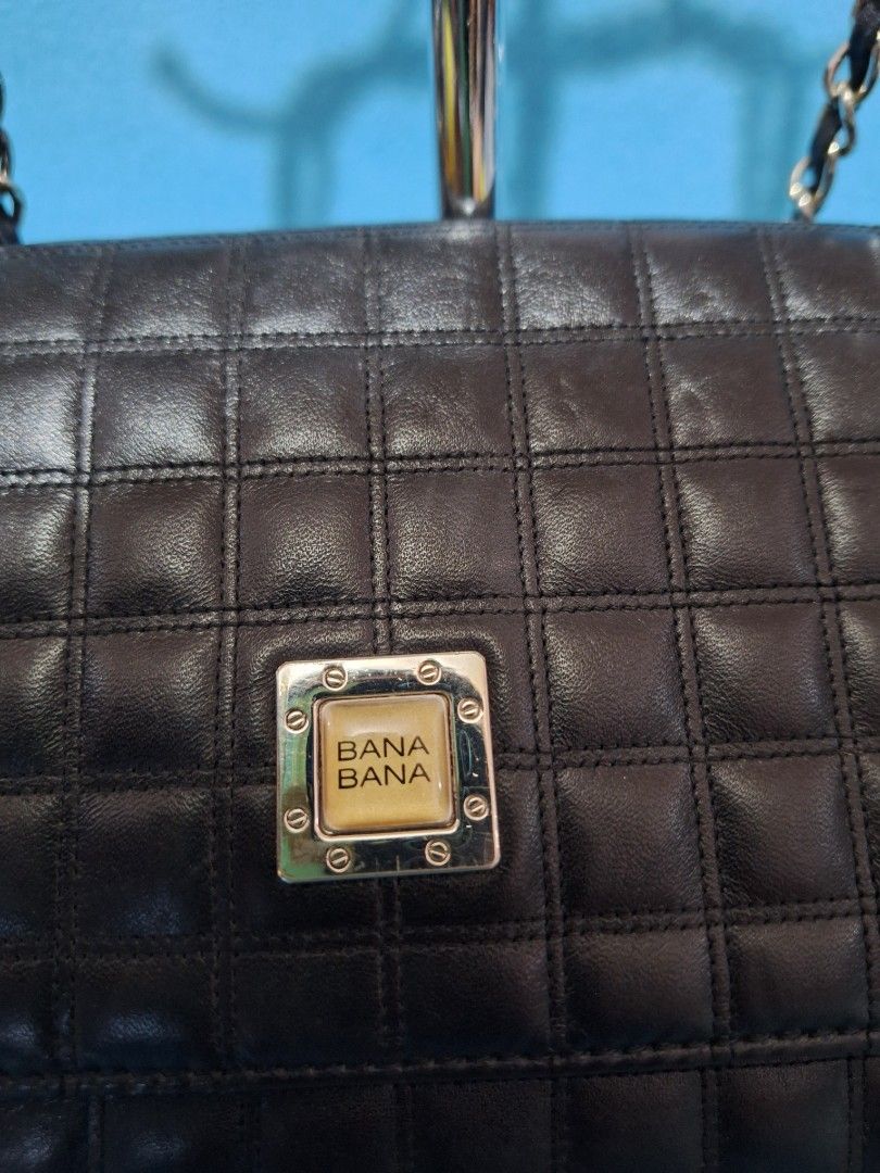 Preloved Banabana (Category: Luxury Bags & Wallets) located in Consolacion. Submitted by janwilpnp (Listing ID 1312853697, Image 2). Description: 💥Selected Preloved Bags💥 💥Original Banabana‼️ Zip puller:Intact Bana 3Compartments Silver Hardware Size:Small Shoulderbag ✅9/10 See details below👇🏻 H=6" L=10" W=2" Note:Masulod ang glock Note:Masulod Folded Payong 💥Color:Black💥 850 petot only‼️ ALMOST NEW po #fypシ゚viralシfypシ゚ #highlightsシ゚ #fypシ゚