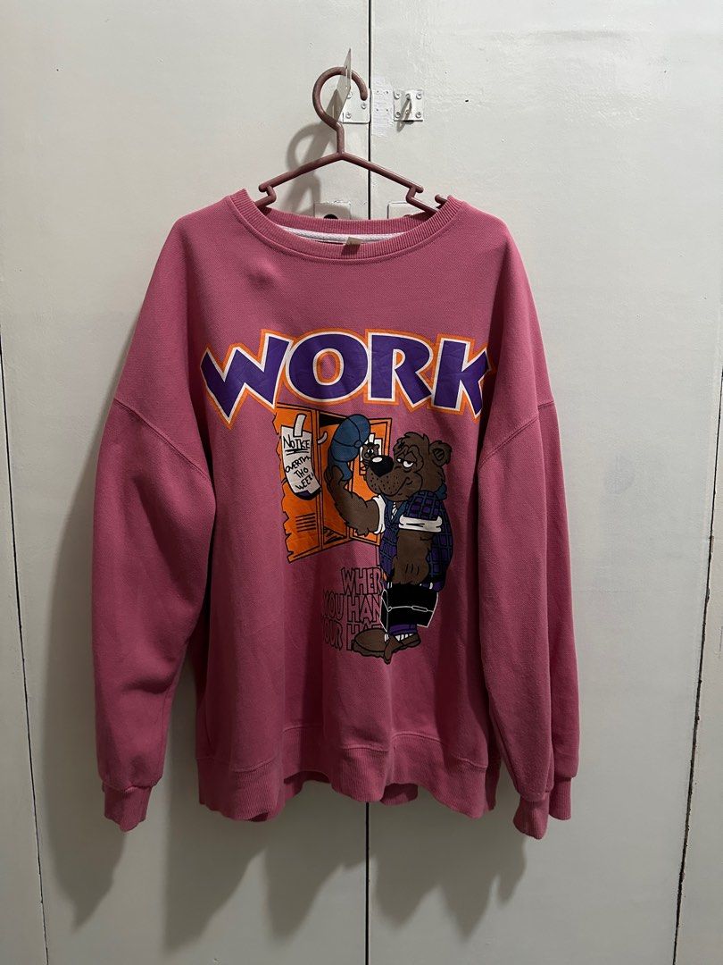 Pullover (Category: Coats, Jackets and Outerwear) located in Pasig City. Submitted by xmskt (Listing ID 1312839448, Image 1). Description: Preloved Fits L - XL.