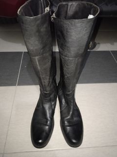 dafna riding boots