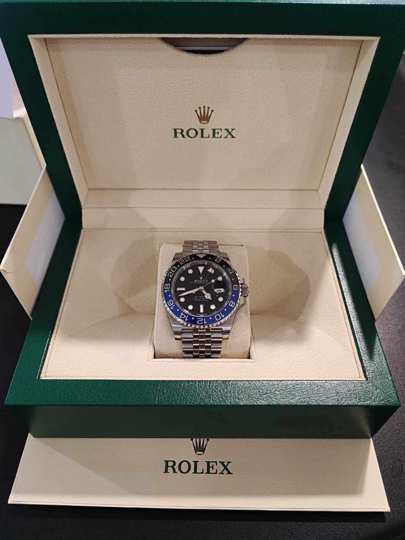 Rolex 2023 GMT Master BATGIRL (Category: Luxury Watches) located in Pasig City. Submitted by Watchaholics (Listing ID 1312875551, Image 2). Description: Rolex 2023 GMT Master BATGIRL -Ref 126710BLNR -Year model 2023 -9.9/10 condition -complete full set For 978k You may DM or contact @ 09615077138 Thanks admin😉.