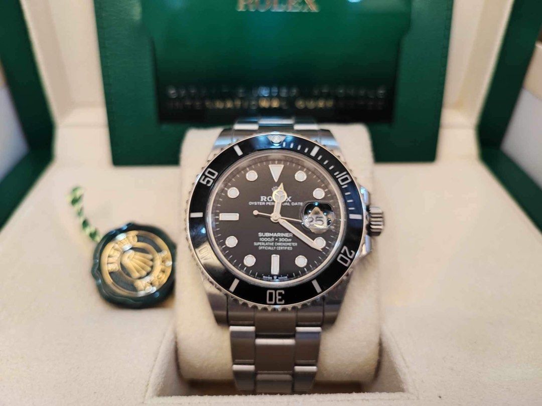 Rolex 2023 Rolex SUBMARINER DATE (Category: Luxury Watches) located in Pasig City. Submitted by Watchaholics (Listing ID 1312875855, Image 1). Description: Rolex 2023 Rolex SUBMARINER DATE 126610LN 41mm Triple box, Card, Manual booklet, 9.9/10 condition With protection film stickers installed Under warranty til 2028 For 785k You may DM or contact @ 09615077138 Thanks admin😉.