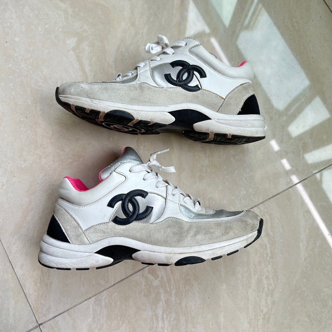 Chanel cc logo trainers 2025
