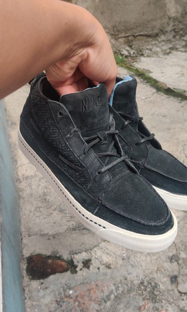 Sepatu nike aina chukka vintage kulitt suade mewah size 44 Langka Fesyen Pria Sepatu Sneakers di Carousell