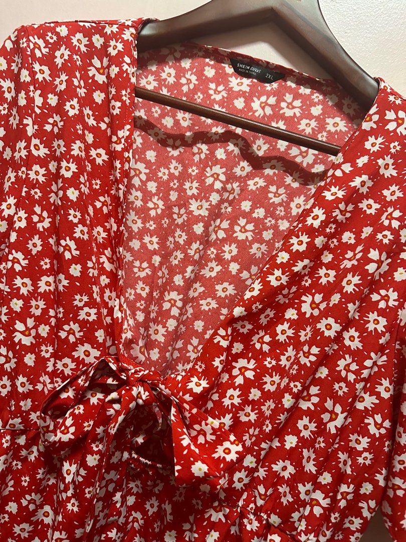 Shein floral dress plus size (Category: Dresses) located in Manila. Submitted by jjsbentables (Listing ID 1312883471, Image 1). Description: .