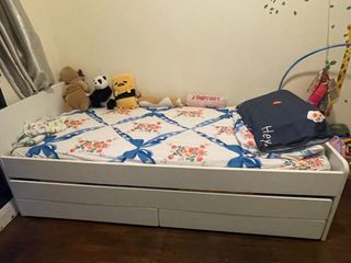 (Category: ) located in . Submitted by drneera (Listing ID 1312958545, Image 1). Description: .