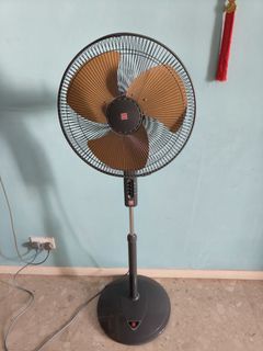 (Category: ) located in . Submitted by tomato5647 (Listing ID 1312840961, Image 1). Description: .