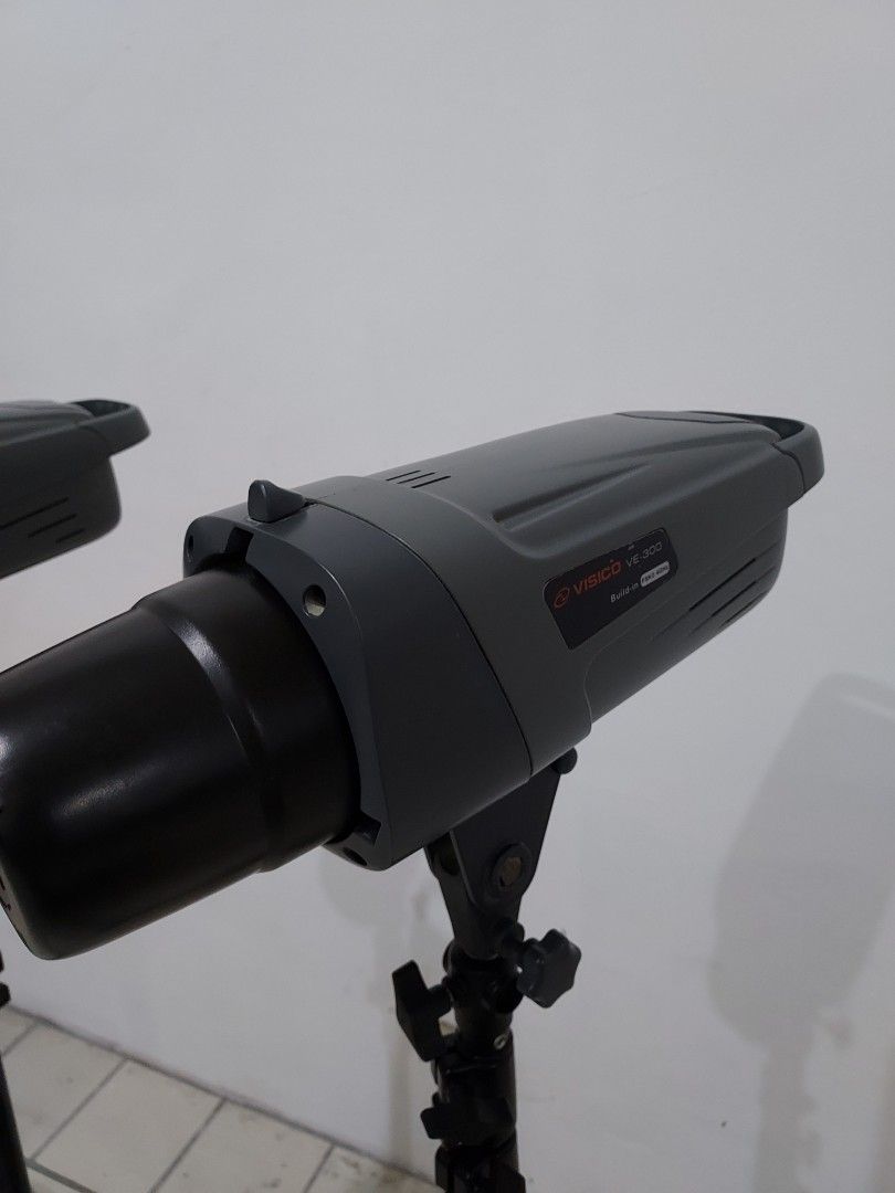 Studio Strobe Kit (Category: Lighting & Studio Equipment) located in Mandaluyong City. Submitted by boyett (Listing ID 1312883914, Image 2). Description: Visico VE-300 Studio Strobe Kit 2 sets 300 Watts Strobe with built-in RF remote xmitter, Bowen mount 2 sets Lumia LS-280 Lightstand air-cushion 2.8 meter 2 sets 7" Aluminium Reflector Bowen 1 pc Snoot with Honeycomb Visico VC-801 remote xmitter 1 set Lumia 4x2 Soft Box with white cloth and honey