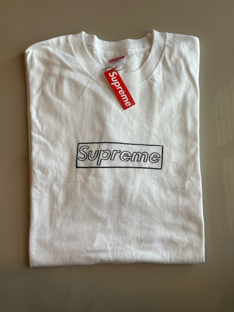 Supreme kaws bogo outlet