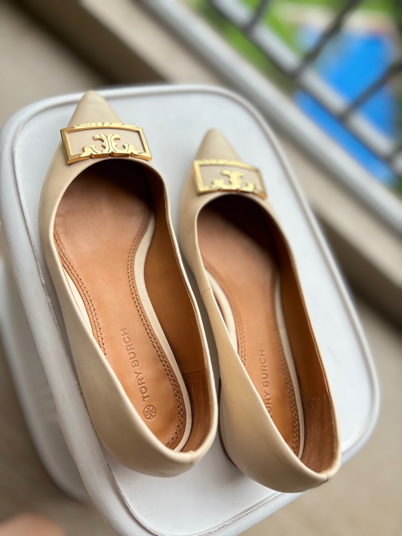 Round toe tory burch flats new arrivals