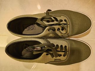 （分類：）位於 。 由 skycryor 提交（商品編號 1312978109，圖片 1）。簡介： 。