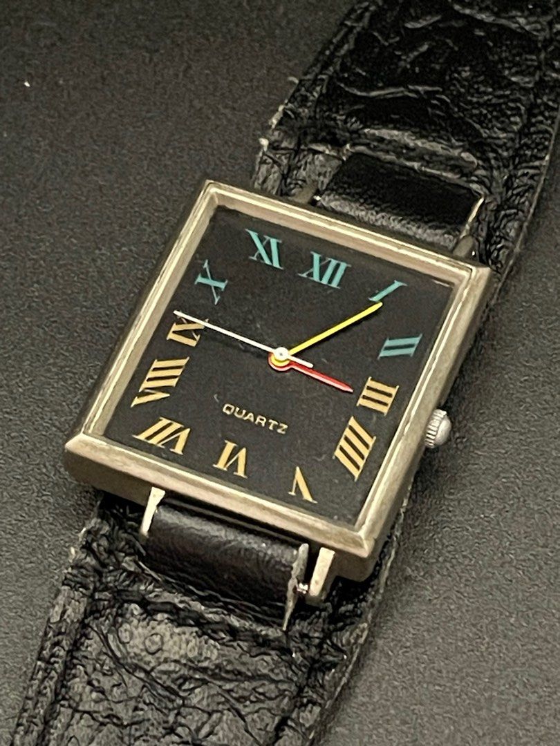 Vintage quartz watch discount