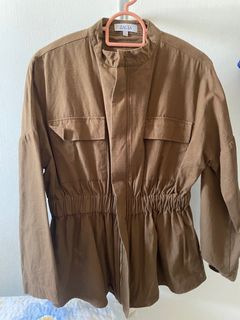 (Category: ) located in . Submitted by preloved_frh (Listing ID 1312861393, Image 1). Description: .