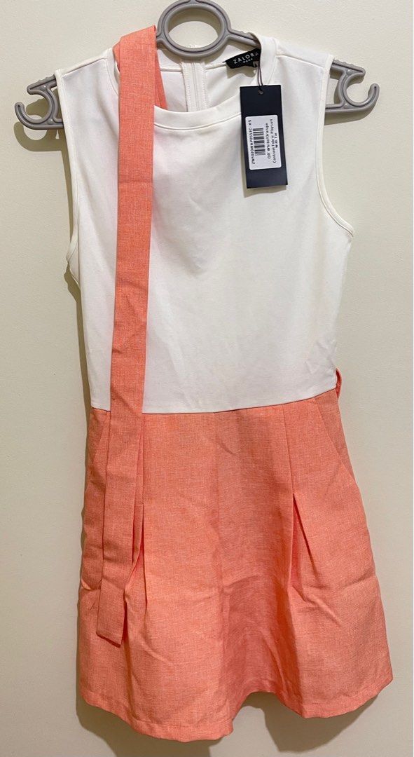 Zalora Dresses - XS (Category: Dresses) located in Pasig City. Submitted by kpm2012 (Listing ID 1312972701, Image 1). Description: Zalora Dresses: Take all 5 for the posted price! Only one has been used, last dress has a defect as pictured. RFS: Decluttering..