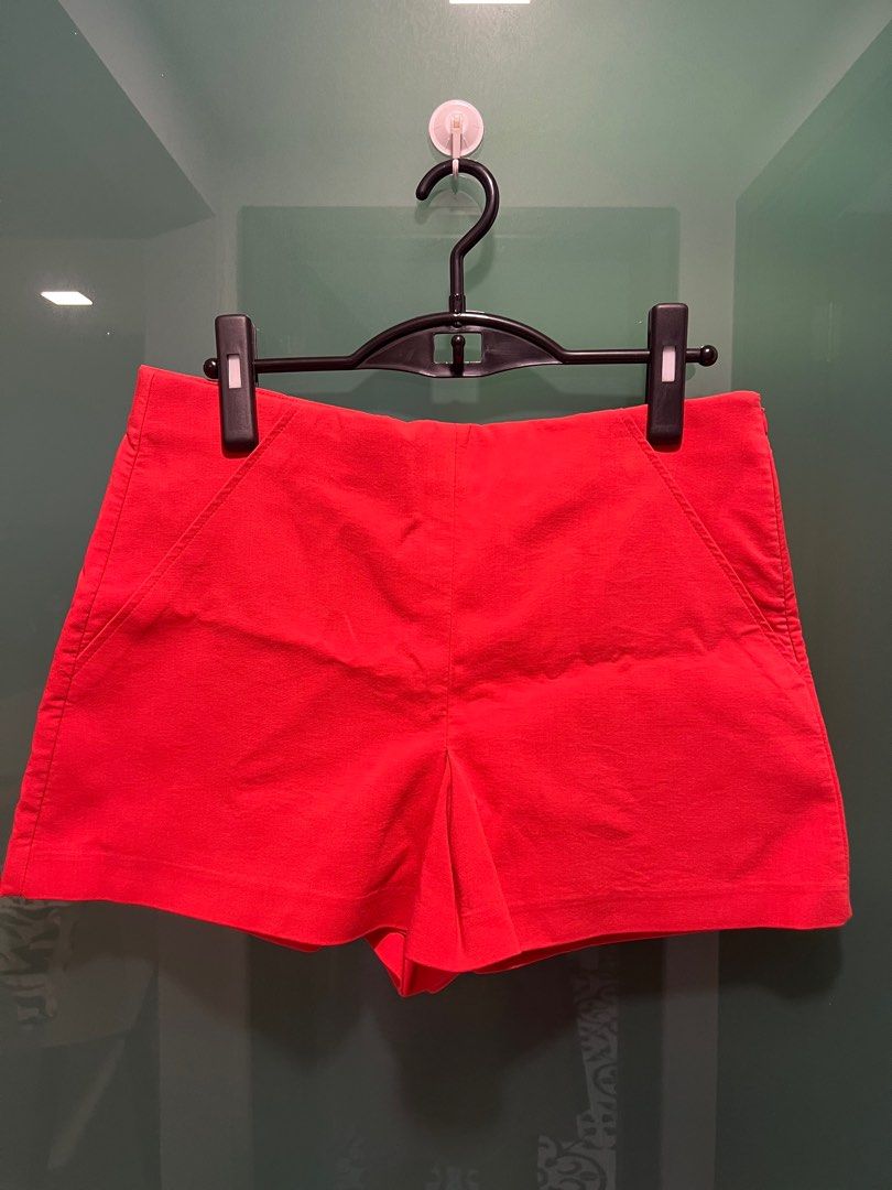 Zara red shorts 2025