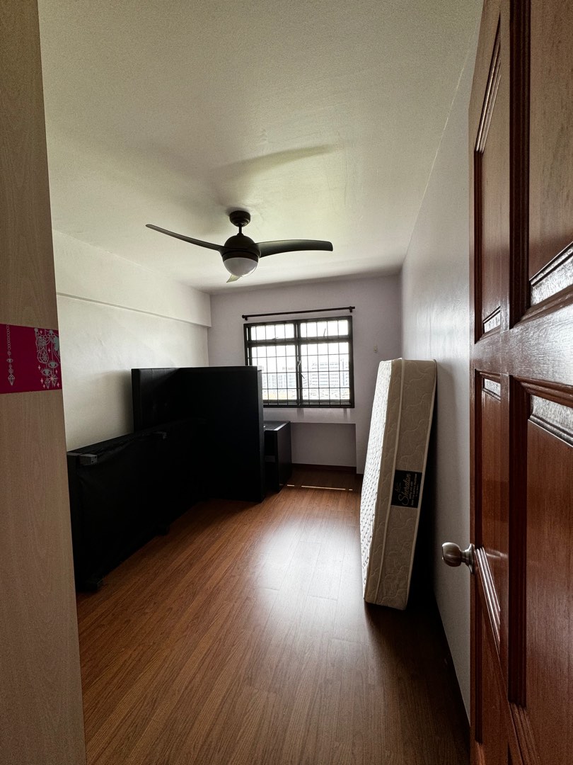 (Category: ) located in . Submitted by ckncs (Listing ID 1313182435, Image 1). Description: .