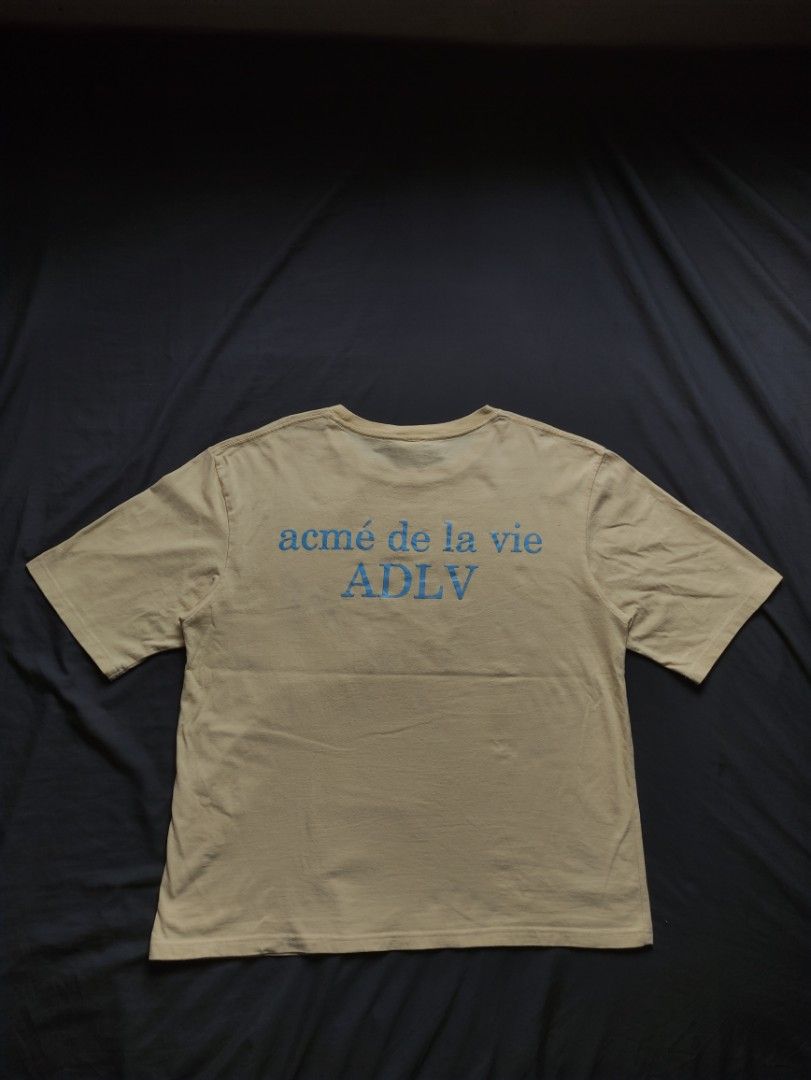 ACME DE LA VIE BASIC LOGO SHIRT (ADLV) (Category: Luxury Apparel) located in Bocaue. Submitted by mosthighcollective (Listing ID 1313203779, Image 1). Description: ACME DE LA VIE BASIC LOGO SHIRT (ADLV) Size: 1 on tag (M to L boxy fit) Dimes: 22.5W 26L As new condition 800 only Bulacan location/j&t courier 📌 Dm me to avail 🤝🏻.