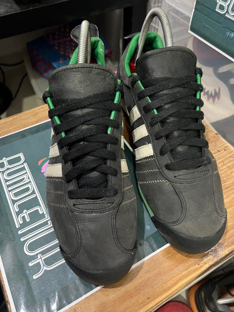 Adidas chile 62 trainers black shop