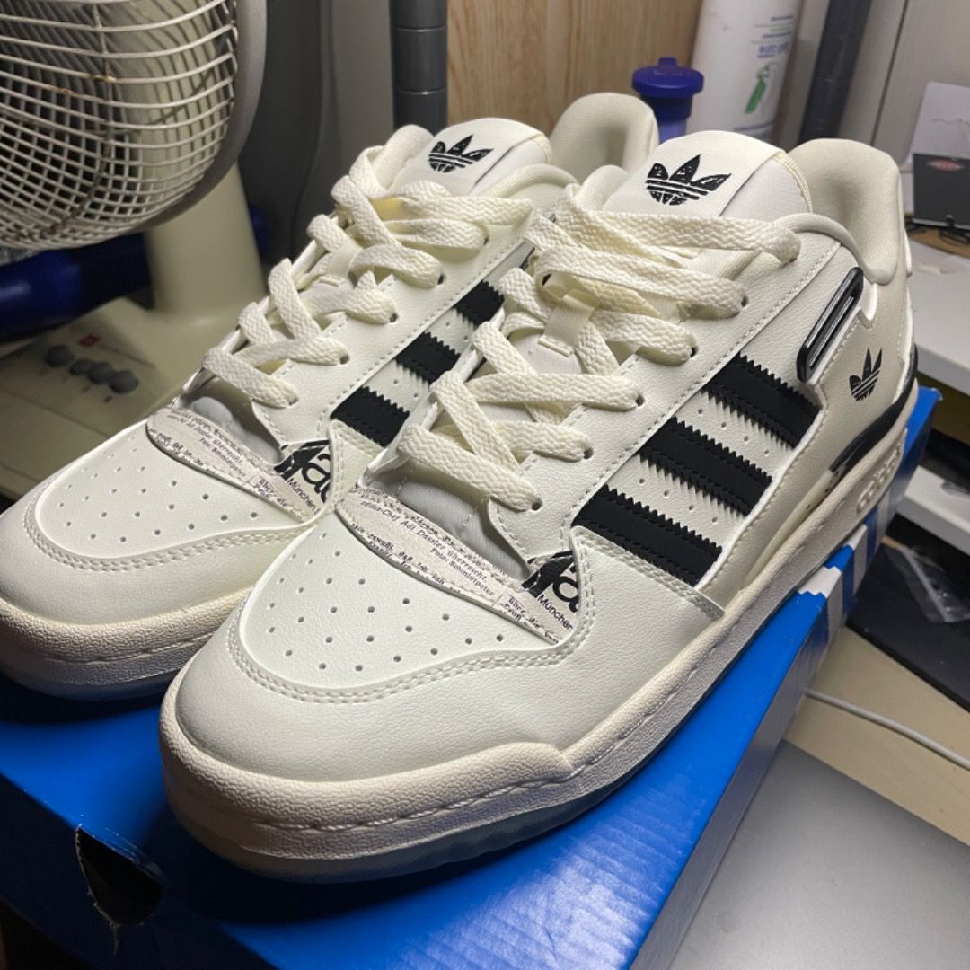 Adidas Originals Forum Low UK9 US 9.5 265 Carousell