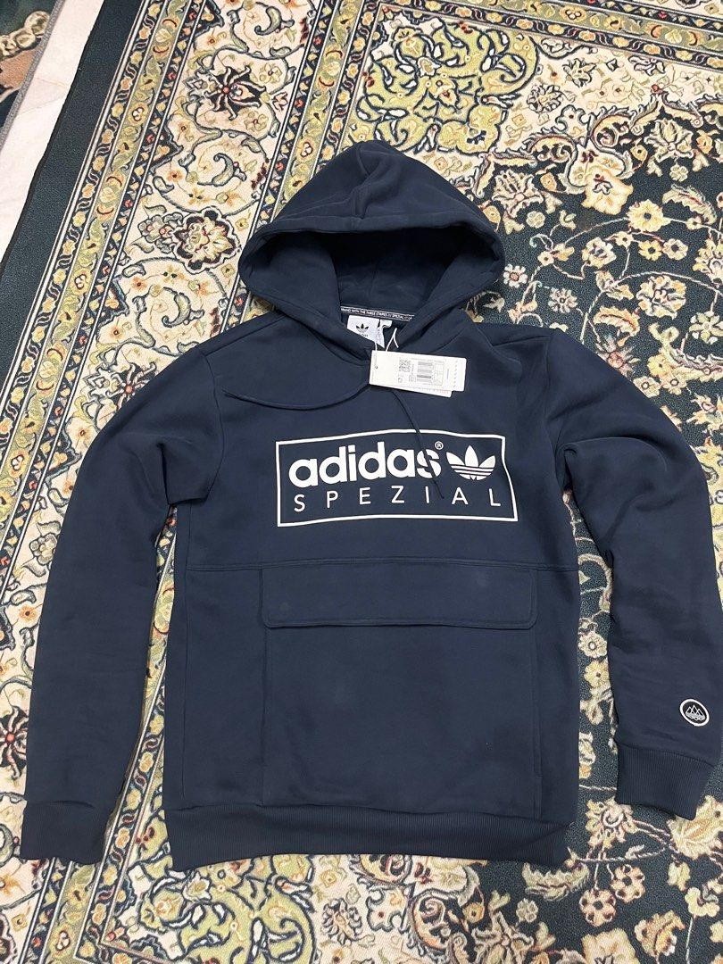 Adidas banktop shop