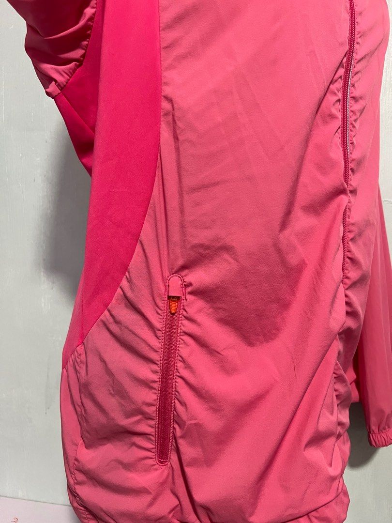 ASICS Windcheater Women s Fashion Coats Jackets and Outerwear on Carousell