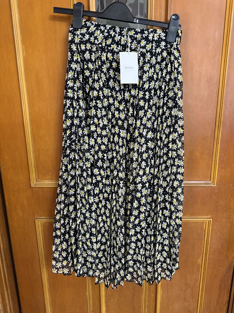 Floral midi skirt bershka best sale