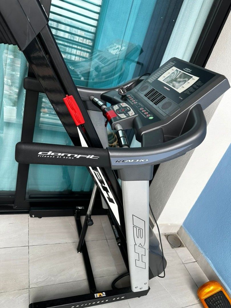 BH Fitness Domfit RT Aero Treadmill