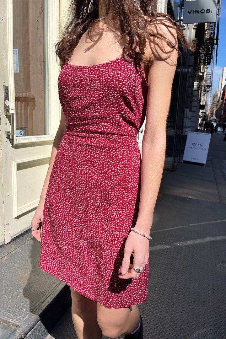 Brandy Melville colleen red floral summer dress