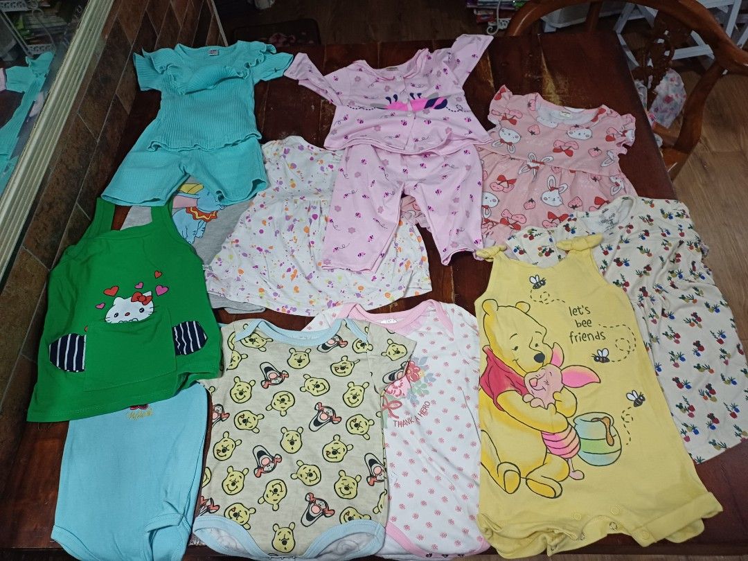 Bundle Baby girl appearal for yr old $10, Babies Kids