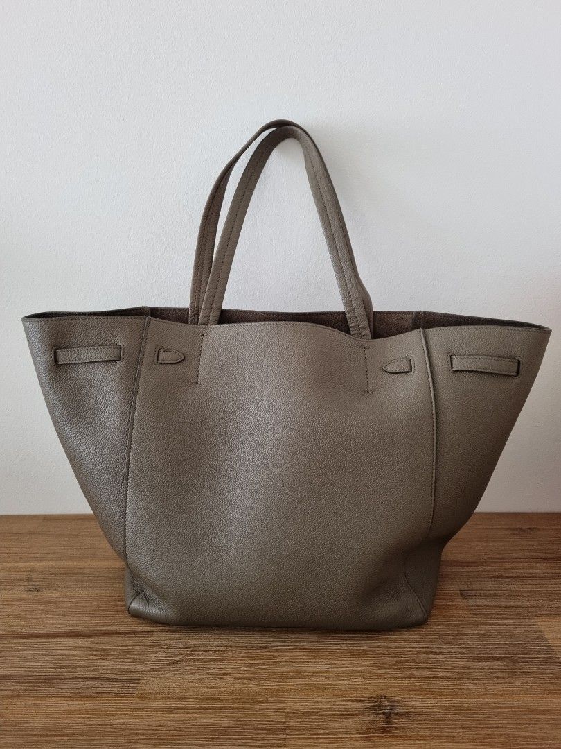 Celine cabas phantom tote online