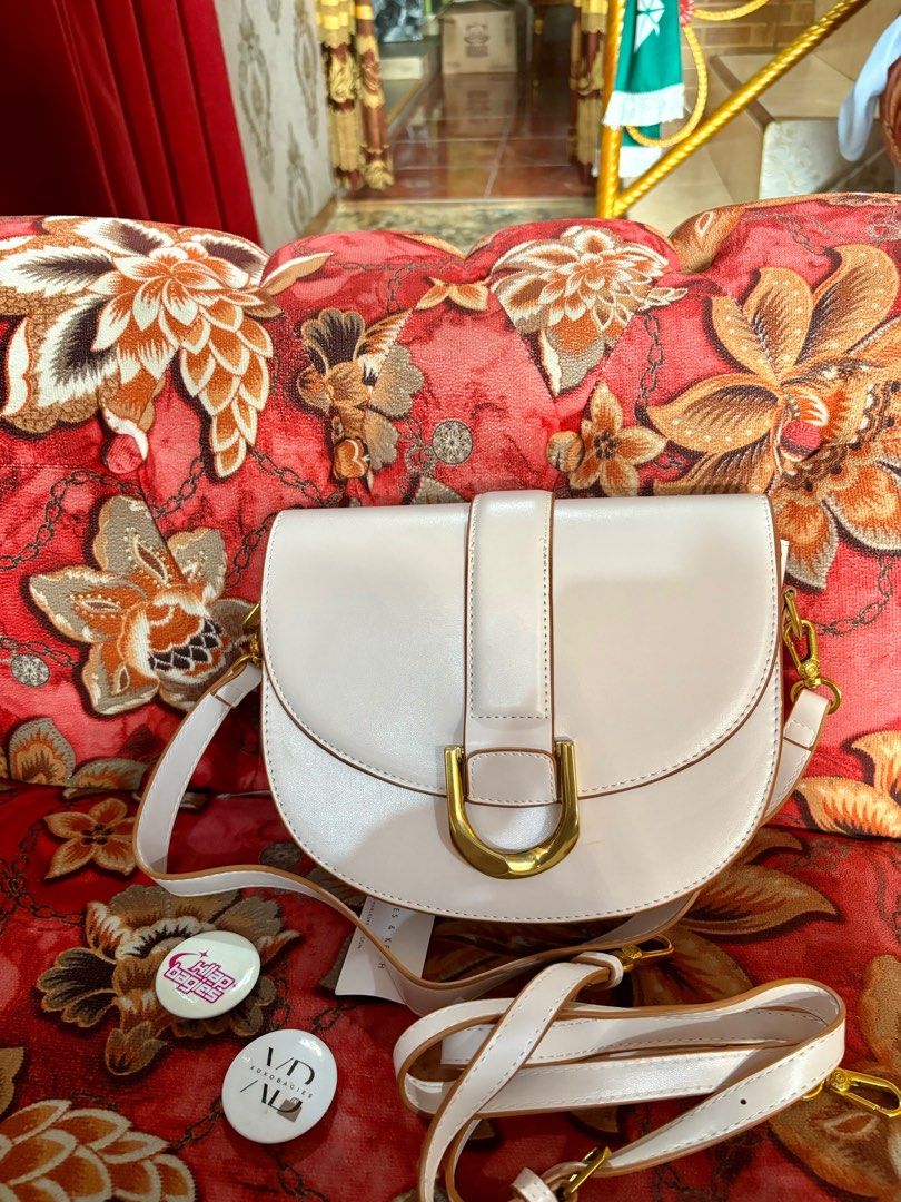 Cnk bag top