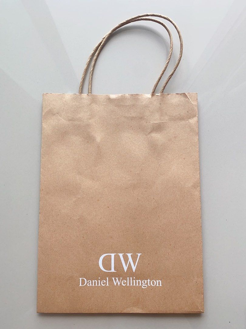 Daniel Wellington paper bag
