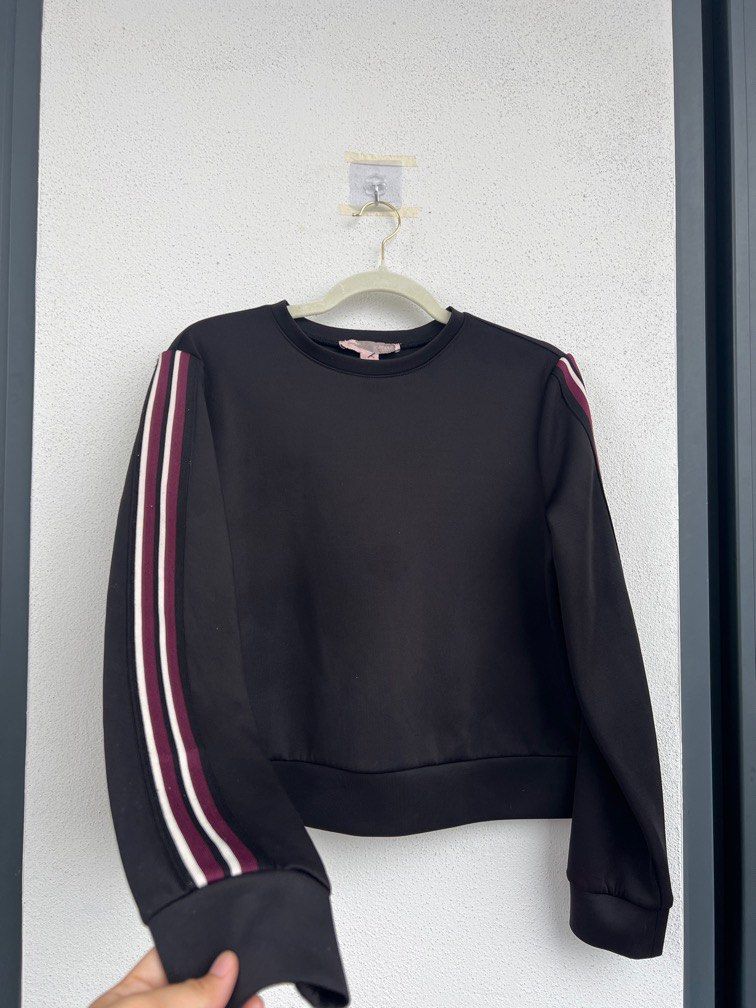 Forever 21 contemporary sweater top