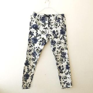 (Category: ) located in . Submitted by haven_boutique (Listing ID 1313053705, Image 1). Description: .