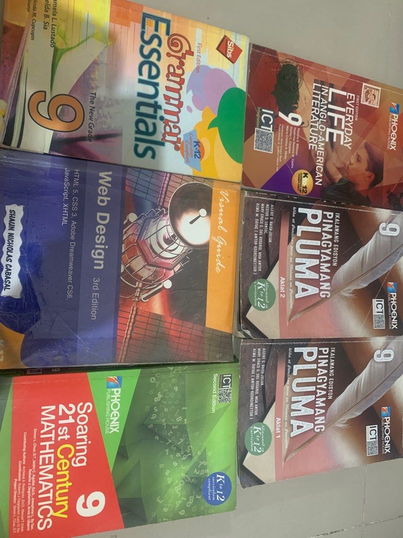 Grade 9 books (Category: Textbooks) located in Caloocan City. Submitted by meanne232323 (Listing ID 1313091941, Image 1). Description: 150 each.