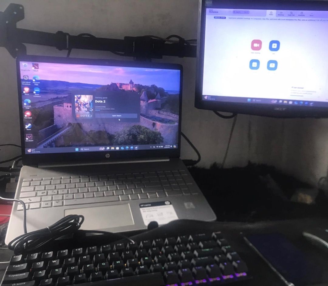 HP Laptop (Category: Laptops & Notebooks) located in Quezon City. Submitted by mitsukei (Listing ID 1313188568, Image 1). Description: .