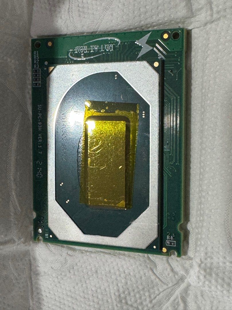 Intel e2286m server modded for socket 1511 mainboard (required special ...