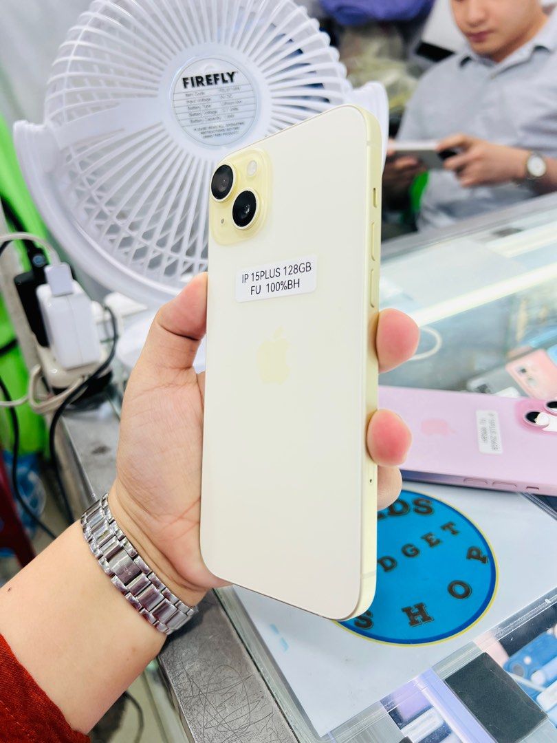 Iphone 15 Plus 128gb 100% batt FU (Category: iPhone 15 Series) located in San Juan City. Submitted by javedsgadgetshop (Listing ID 1313191536, Image 2). Description: OPEN FOR INSTALLMENT VIA CREDIT CARD/GGIVES/SPAY/BILLEASE & SWAP/TRADE-IN! WE BUY AND SELL ( ANYKINDS OF UNIT BINIBILI PO NAMIN)! PTPA : Padelete po f bawal Quick Specs : Iphone 15+ •128gb •NTC Variant •100% batt health •Factory Unlock •95% Smoothness •No hidden issue | No Repaired •