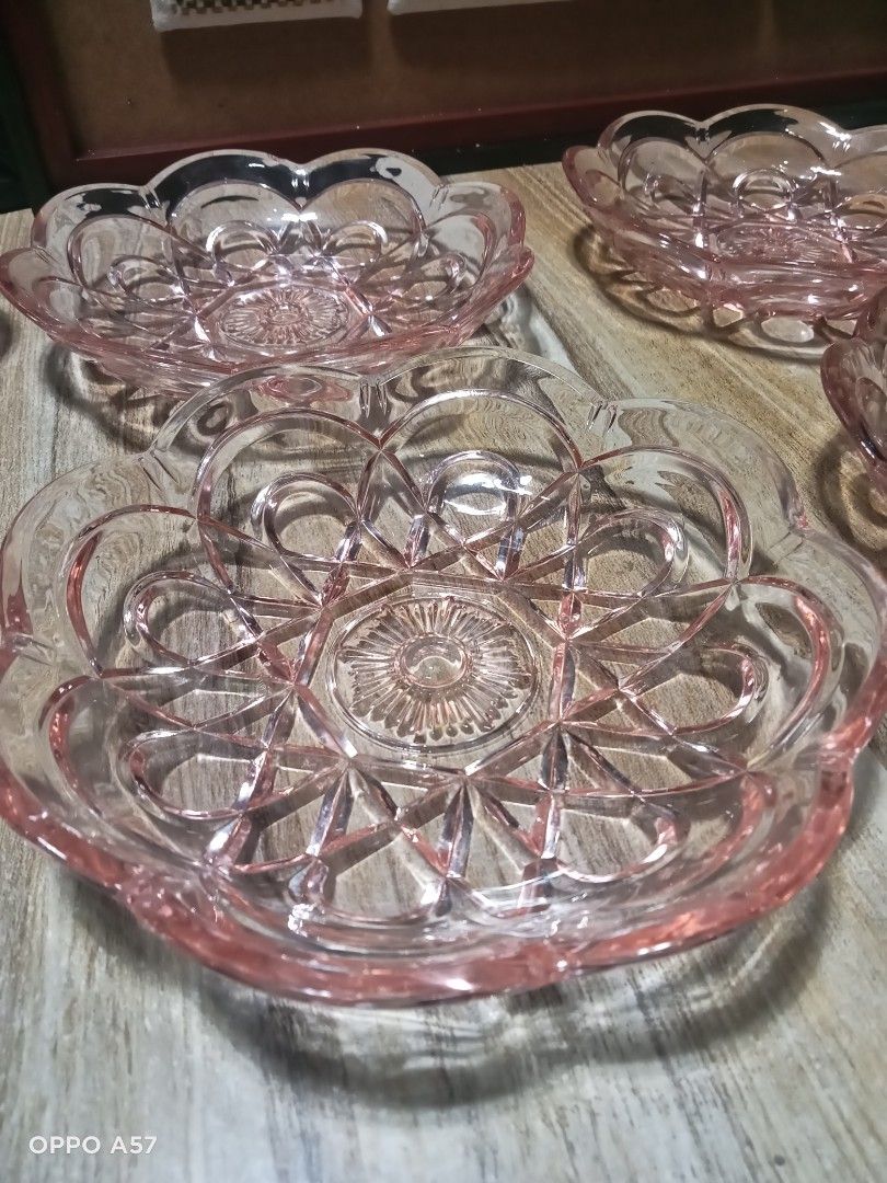 Japan Crystal Pink bowl set (Category: Other Kitchenware & Tableware) located in Imelda. Submitted by japansurpluscollection (Listing ID 1313155752, Image 2). Description: Japan crystal Bowl set 5pcs width 6inches.