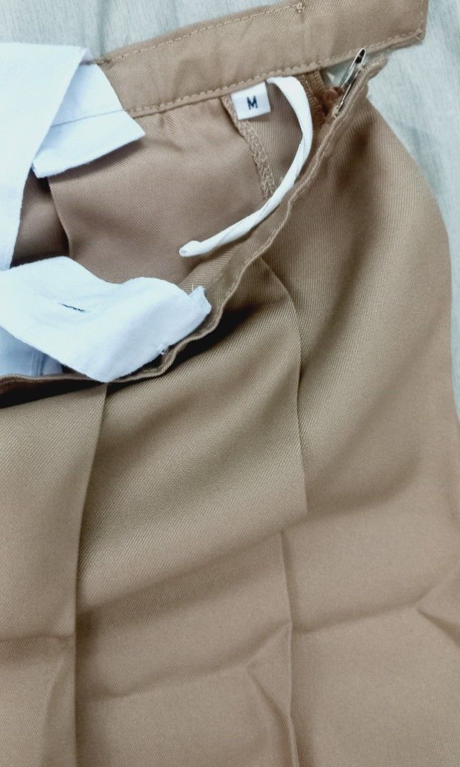 Jubilee School Uniform (grade 4 to jhs) (Category: Sets or Coordinates) located in San Juan City. Submitted by micaviel (Listing ID 1313203882, Image 2). Description: grade 4-6 blouse skirts are size Medium and large i have 2 sets (400/set) P.E uniform is 300php for 1 set blouse size16 jogging pants size 18 can be used until grade 10 used for 6 months only..