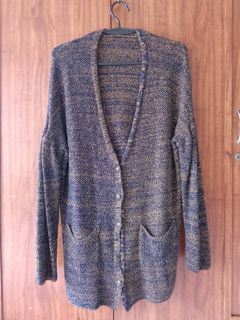 (Category: ) located in . Submitted by BraidApparel (Listing ID 1313111210, Image 1). Description: .