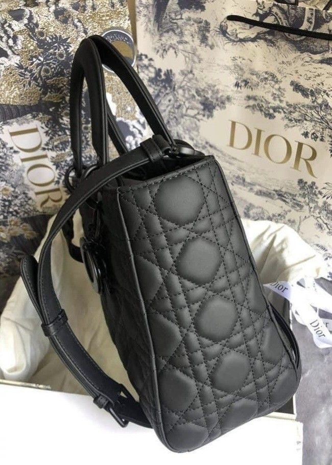 Lady Dior (medium) matte lamb skin leather (Category: Luxury Bags & Wallets) located in Manila. Submitted by shoppe_22 (Listing ID 1313056098, Image 3). Description: Item is Japan-sourced. I can't guarantee the authenticity, but this item was bought from a shop that sells 2nd hand luxury items from Japan. please self authenticate nalang 😊 all photos posted na po inclusion: box, dust bag and care cards only fyi box is dirty and has stains na pric