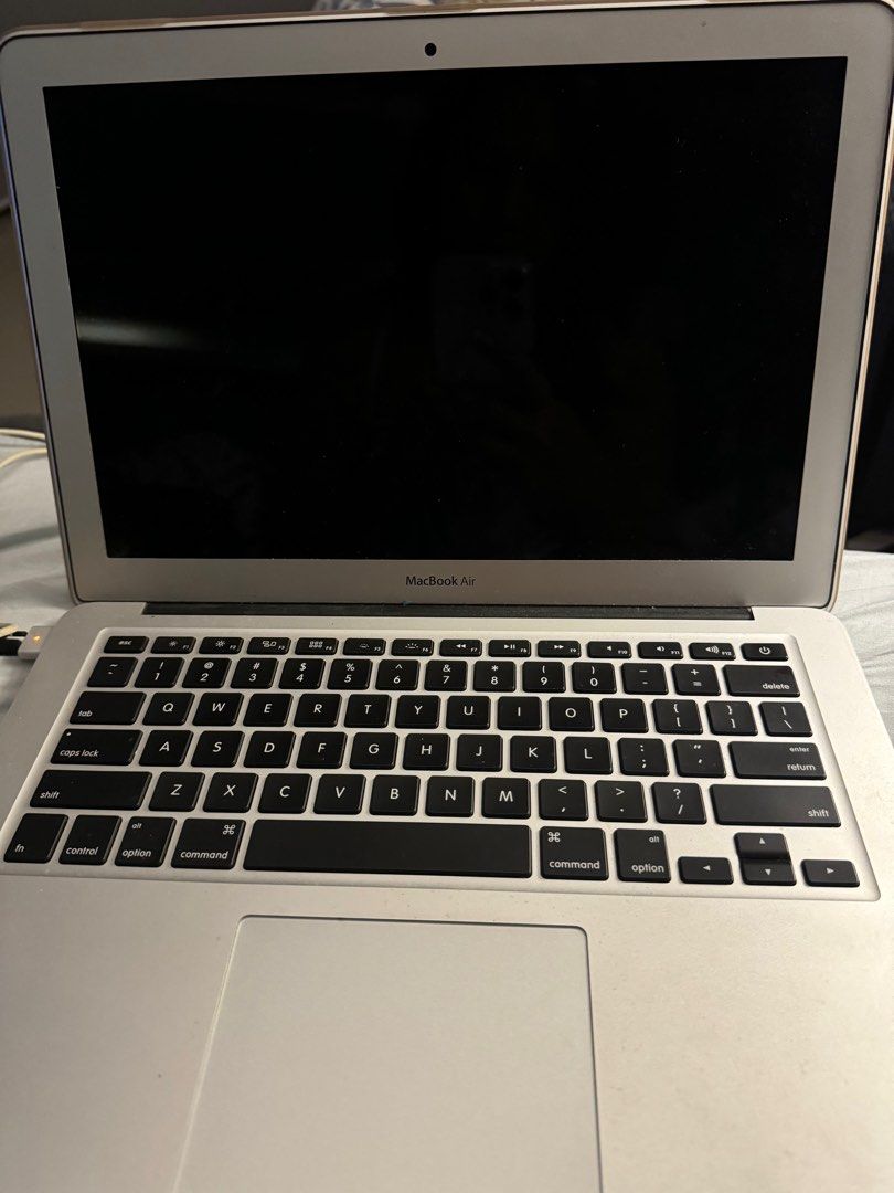 Macbook air 13.3 inch 2017 (Category: Laptops & Notebooks) located in Cavite. Submitted by unclepugs (Listing ID 1313208640, Image 3). Description: Macbook air 13.3 inch, 2017 COMPLETE‼️ With box, original charger, case and laptop bag Processor 1.8 GHz Dual-Core Intel Core i5 Memory 8gb 256 ssd Graphics Intel HD Graphics 6000 1536 MB Rfs: Nag upgrade na Negotiable for sure buyers only! .