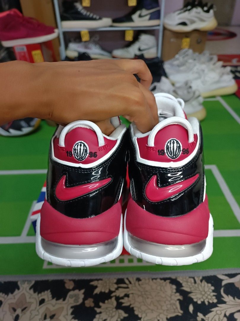Nike Air More Uptempo Bulls Hoops