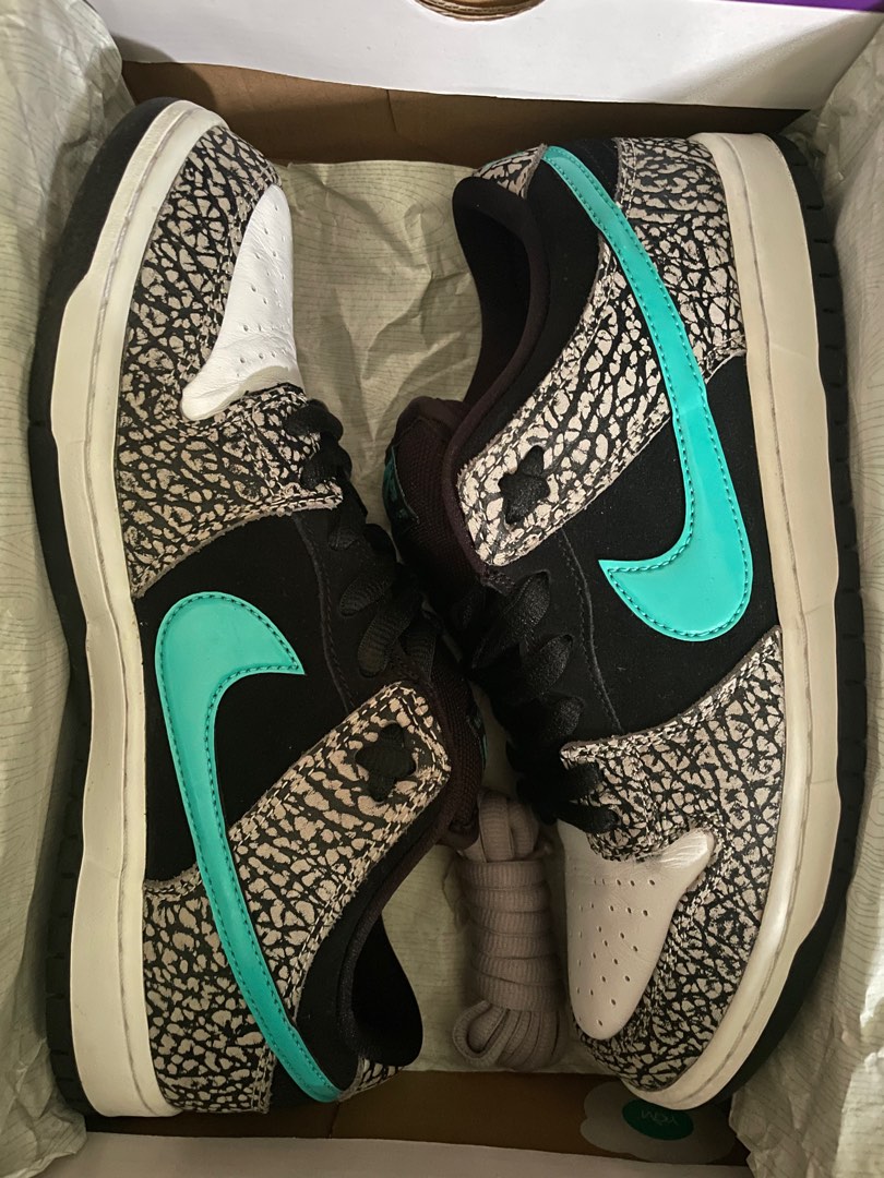 atmos nike sb dunk