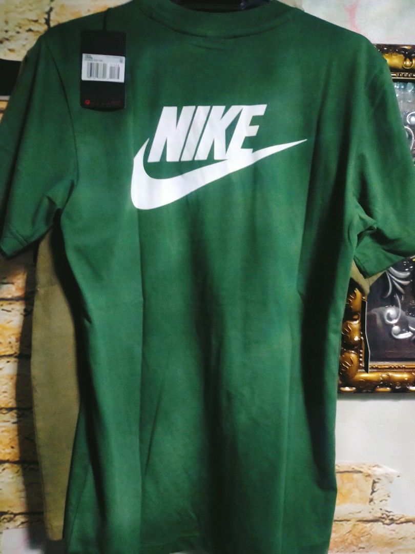 Nike x Stranger Things Hawkins High Tee Fir Sail