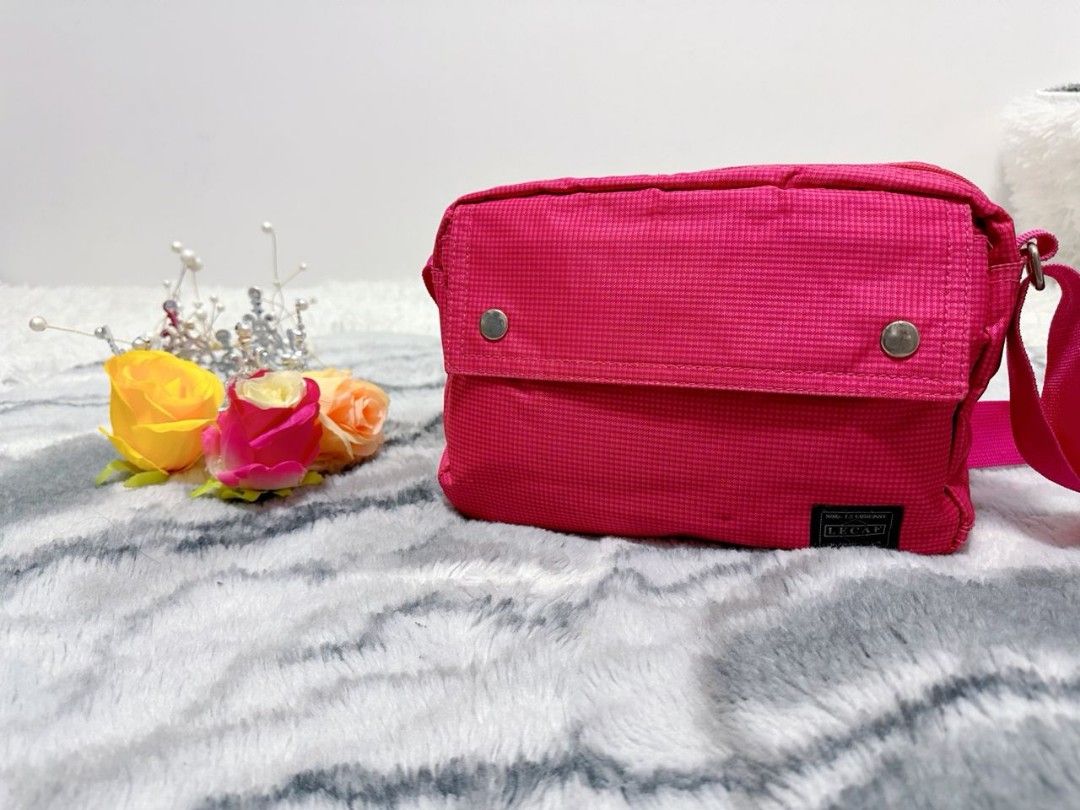 Lecaf sling bag price 2025